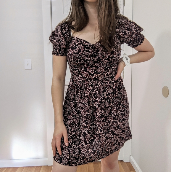 Floral mini dress - Picture 3 of 3